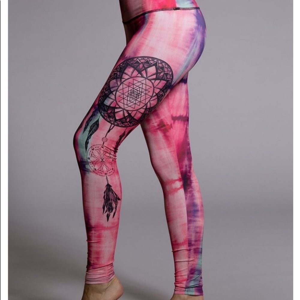 Onzie tie dye dream catcher yoga pants